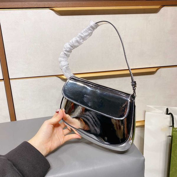 

women luxurys designers bags 2021 designer handbags multi pochette crossbody bag zhouzhoubao123 louisbags_18 hanghhangbag pujia flip lacquer
