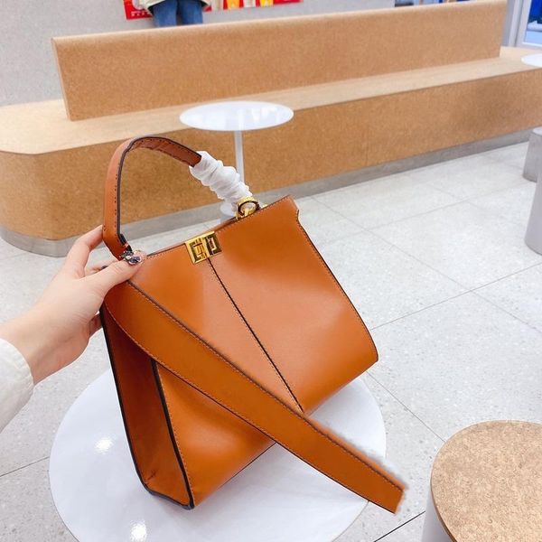 

trendy ladies bag, shoulder handbag, lock bag bags