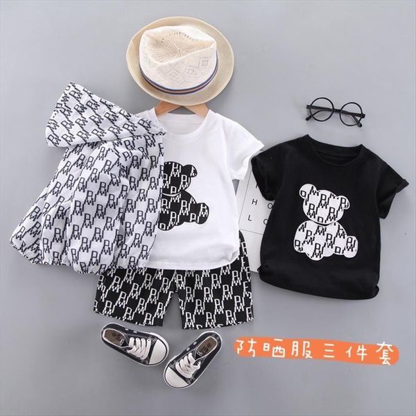 

summer kids boys clothing set baby girls casual fashion bear print t shirt shorts with hooded sunscreen clothes 3pcs outfits, White
