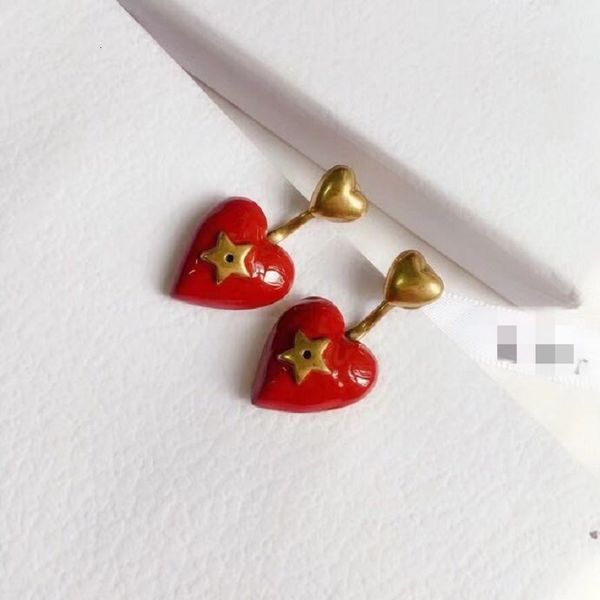 

d's earrings / dijia's 19-year-old red love star earrings, Golden