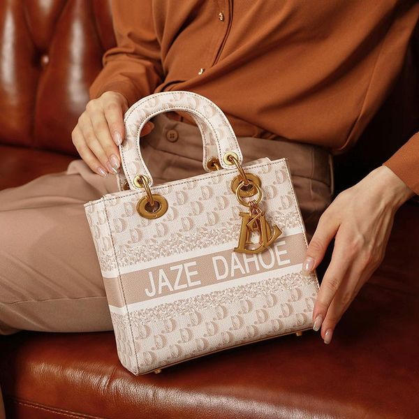

evening bags women's bag 2021 high-grade princess's leather foreign style handbag single shoulder messenger