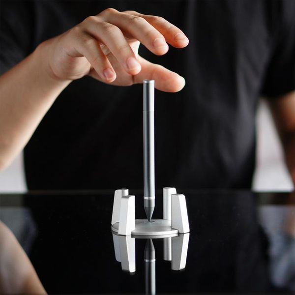 

smart home control hoverpen 2.0 gyro suspension metal signature pen creative high-end office supplies production logo business ballpoint