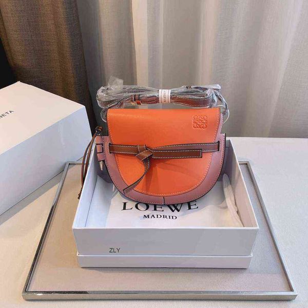 

2021 new women's bag gate classic caramel triangle one shoulder slanting bow saddlezlyzly zly