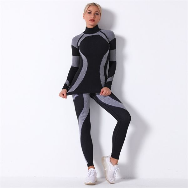 Yoga Sport Outfit für Frau Zwei Stücke Fitness Sets Nahtlose Crop Top BH Gym Anzüge Hohe Stretch Leggings Damenbekleidung 210802