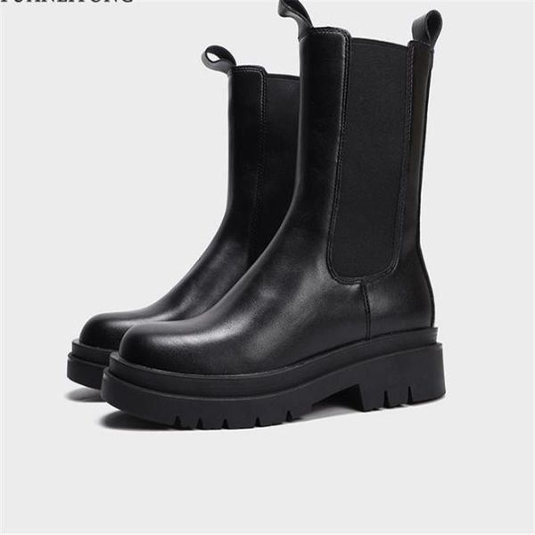 

boots in winter 2021, the same elastic pipe are fashionable, flat bottomed, square head, medium and low women's shoes, Black