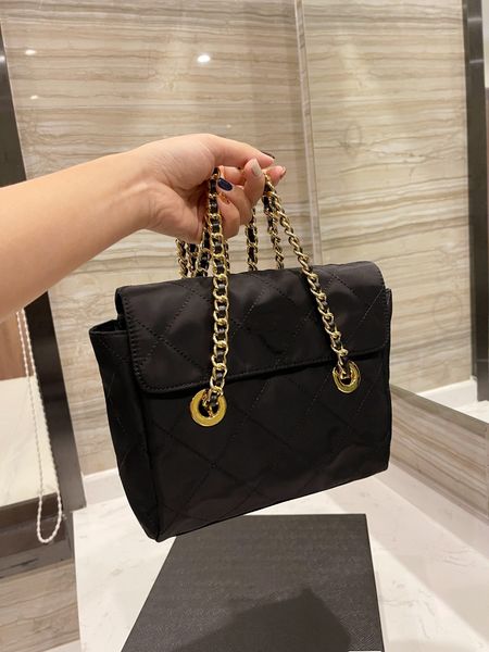 

parachute nylon chain spring bag summer autumn and winter can be back designers wholesale handbags luxury goods interior slot pocket