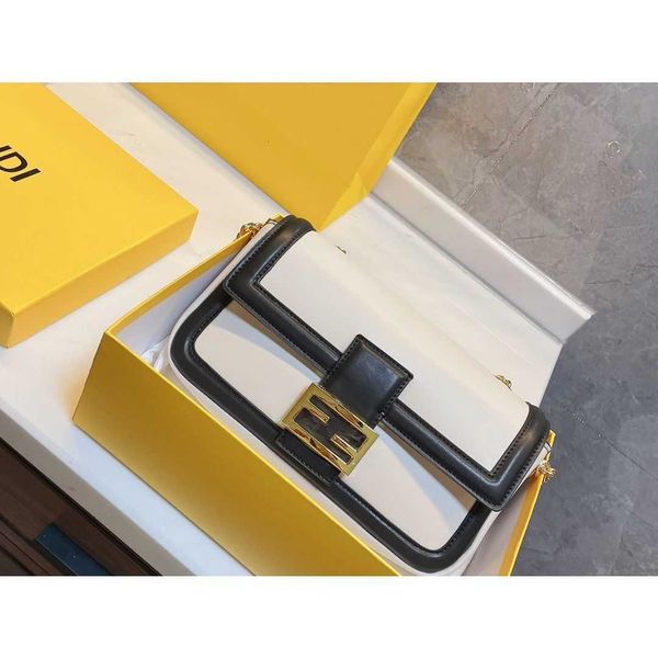 

women luxurys designers bags 2021 womens handbags purses designer crossbody wallet bag louisbags_18 year of the ox style fashion versatile o