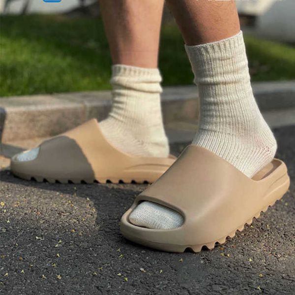 

yeesy slide women men slippers desert sand bone resin bench foam runner sneakers brown football basketball soccer shoes sports fashion 2va3, Black