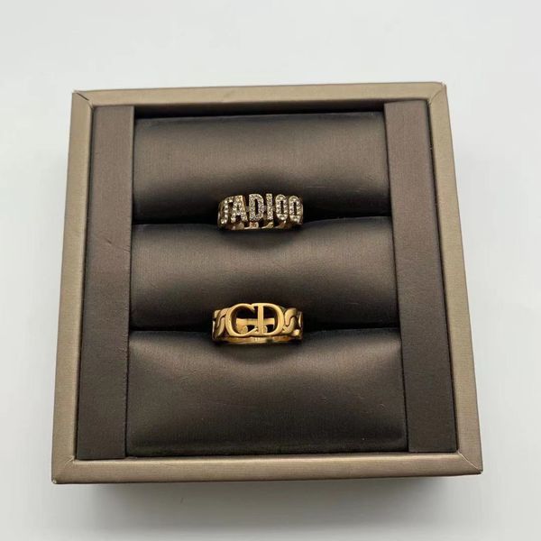 

designers luxury fashion dijia / dejia old style ja letter index finger cd chain brass ring female, Red;brown
