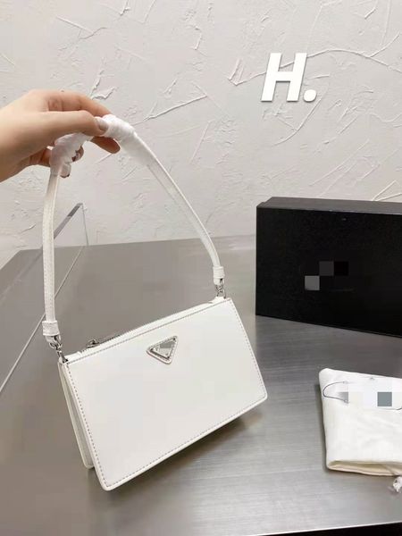 

luxury handbags and storage p family armpit small square bag 2021 new net red lin one shoulder portable mirror triangle cleo handbag