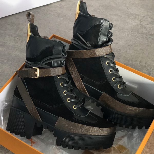 

world tour desert women designer boots platform leather chelsea boot spaceship ankle boots heel flamingos medal winter wit, Black