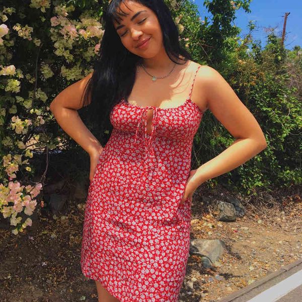 

cross-border summer flower print wrapped chest strap a- line slim dress 210514, Black;gray