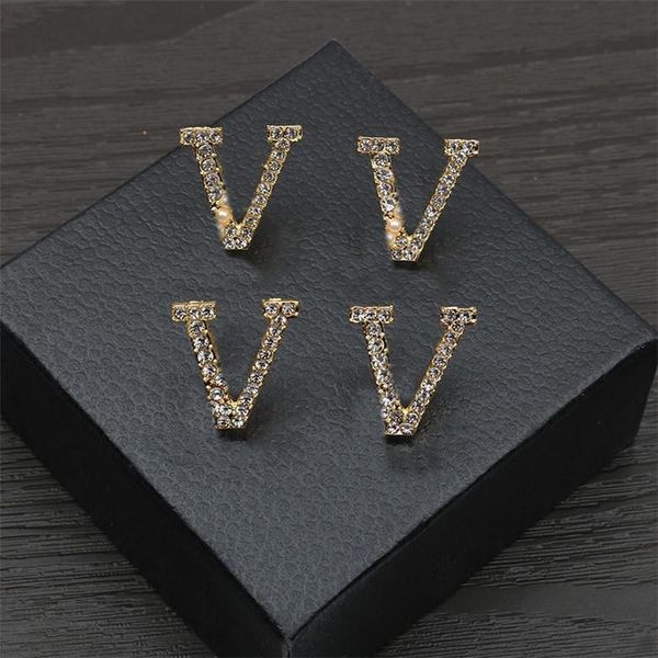 

fashion brand letters earrings designer women pearl earrings rhinestone charm earrings europe america diamond charm studs, Golden
