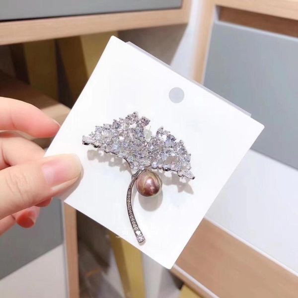 

pins, brooches sparkling cubic zircona crystal cz brooch pins for women or wedding gifts valentine's day, Gray