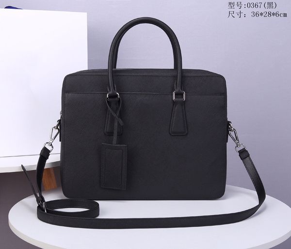 

2021 leather black designer briefcase lapbag retro fashion waterproof handbag