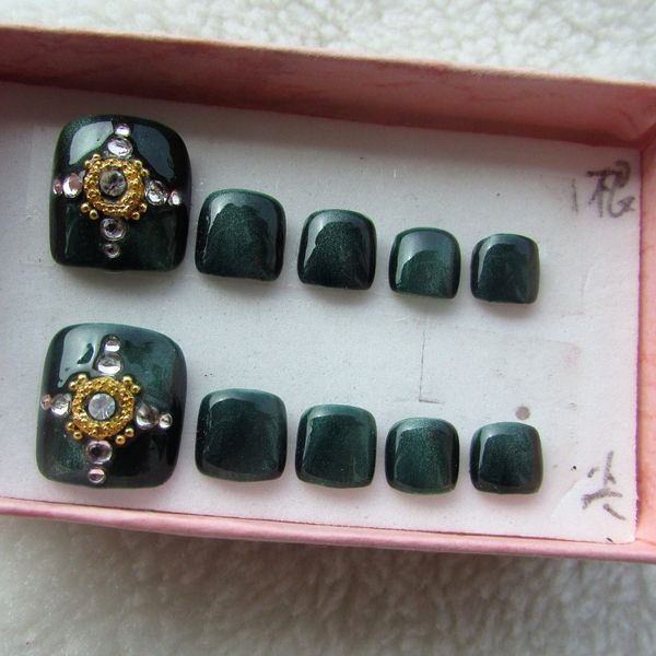 

handmade papy fake bride toenail finished patch, Red;gold