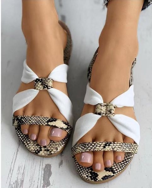 

slippers 2021 summer flat sandals fashion simple open toe casual women's shoes snake pattern outdoor plus size, Black