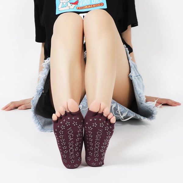 

sports socks women cotton yoga backless five toe breathable anti-slip silicone sport pilates gym fitness ballet slippers dance, Black