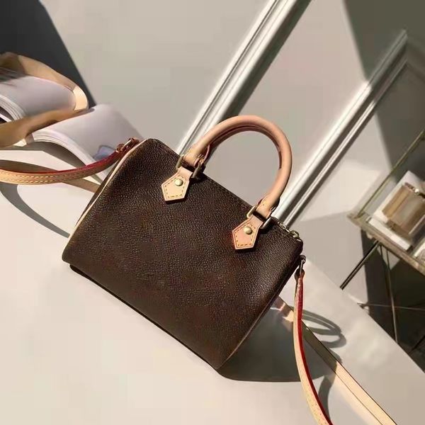 

woman cross body bags fashion temperament leisure time simplicity solid color small square bag printing oblique span single shoulder famous