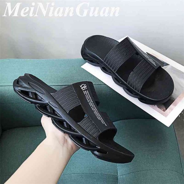 

summer men shoes male home indoor bathroom slippers lightweight men's teenager black beach sandals comfort man shoe l13 210622