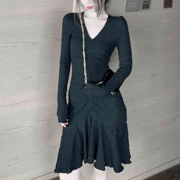 

casual dresses european fashion v neck long sleeved dobby slim irregular mermaid trumpet dress nttm, Black;gray