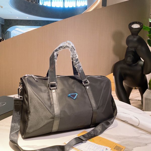 

designer bags new men luxury designer duffle bag women high-quality canvas travel duffle bags brand luggage handbags travel bag large capaci