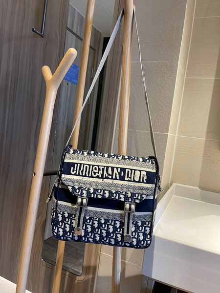 

d home embroidered retro postman bags camp prescribe canvas flip messenger bag for men and women with one shoulder slung