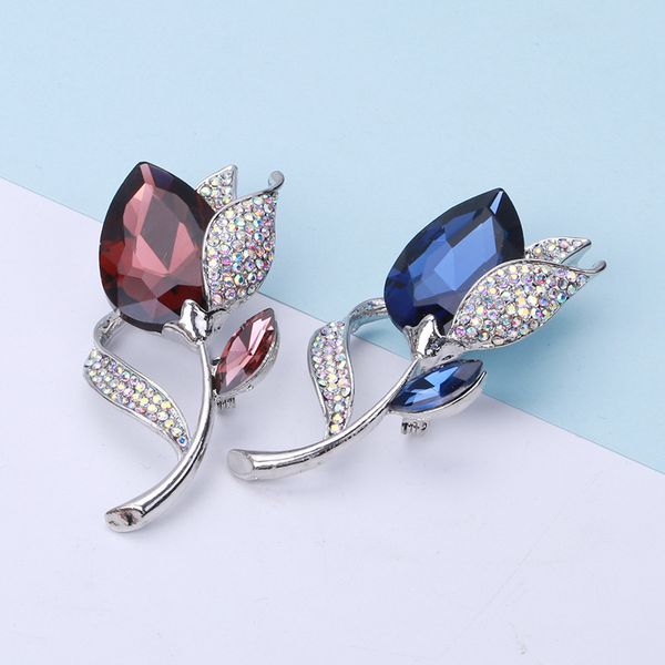 

factory new simple crystal brooch pin women's new sweater accessories christmas