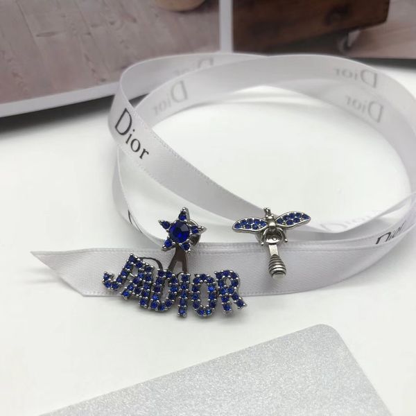 

2021 new designer family wang ziwen same silver needle blue bee asymmetric earrings fashion trend, Golden