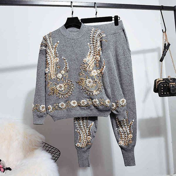 

women's tracksuits autumn fashion beading embroidery knitted sweater sets + harlan little feet pants suit winter two piece set g52, Gray
