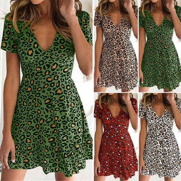 Abito da donna Boho Stampa leopardata Manica corta a farfalla Ruffles Scollo a V Wrap Mini Elegante Ladies Summer Holiday Party Sundress 210522