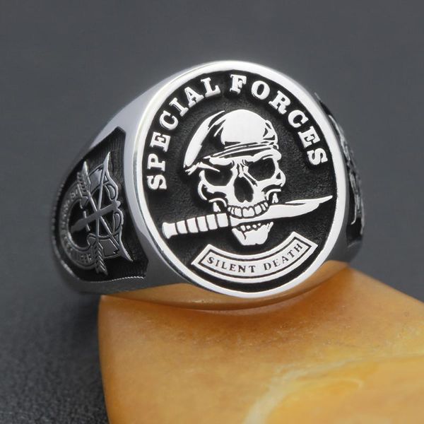 

cluster rings united states army special forces green berets skull 925 sterling silver ring, Golden;silver