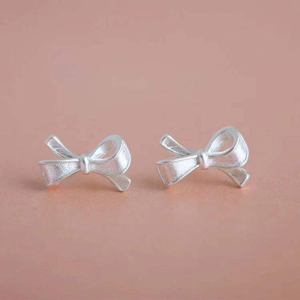 

stud selling simple stylish cute silver color bowknot earrings for girls women children birthday gift lovely jewelry, Golden;silver
