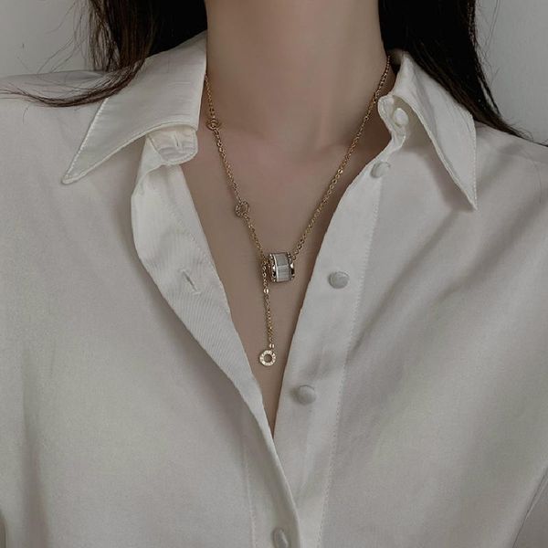 

pendant necklaces manufacturer direct selling shower titanium steel mesh red small waist necklace light luxury set opal geometric minority d, Silver