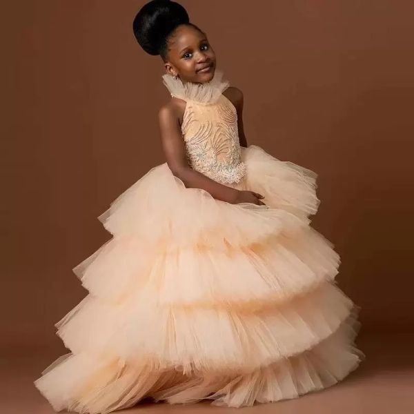 2022 Şeftali Sevimli Prenses Kızlar Pageant Elbiseler Kristal Boncuk Yüksek Boyun Kolsuz Tül Katmanlı Ruffles Dantelli Kat Uzunluk Çocuklar Düğün Çiçek Kız Elbise Artı Boyutu