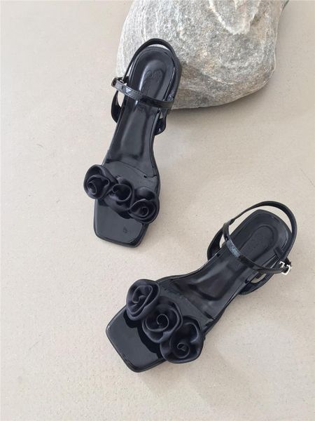 

sandals all-match black 2021 summer square toe retro rose flower temperament elegant one-word buckle open