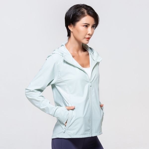 

2021 women's yoga sunscreen outdoor running leisure waterproof windbreaker coat hooded quick drying, Black;brown