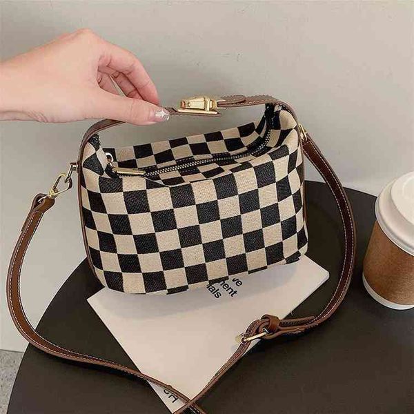 

75% off handbag factory store on female winter red contrast small square black and white chessboard lattice portable one shoulder messenger, Black;red