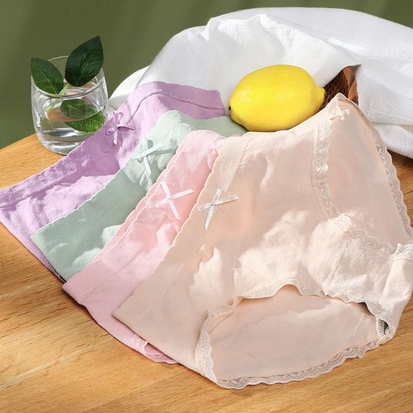 

independent seamless middle waist lace bottom crotch girls' briefs, Black;pink