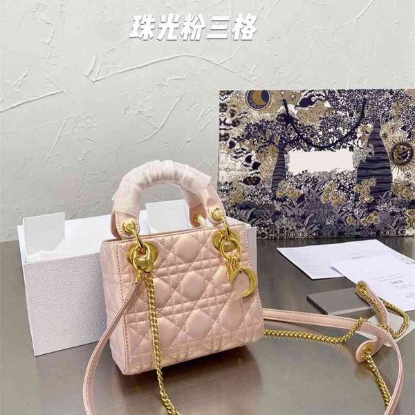 

christian 2021 version lambskin lady pearl powder three lattice princess bag celebrity portable one bags luxuryss bag yw designer handbag p4