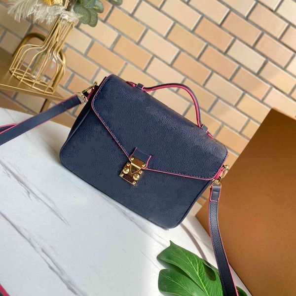 

designer handbag 2021 louisbags_18 saddle bag felicie marmont onthego mini backpack purse dingdanduoduo888 marc snapsbags empreinte metis cl