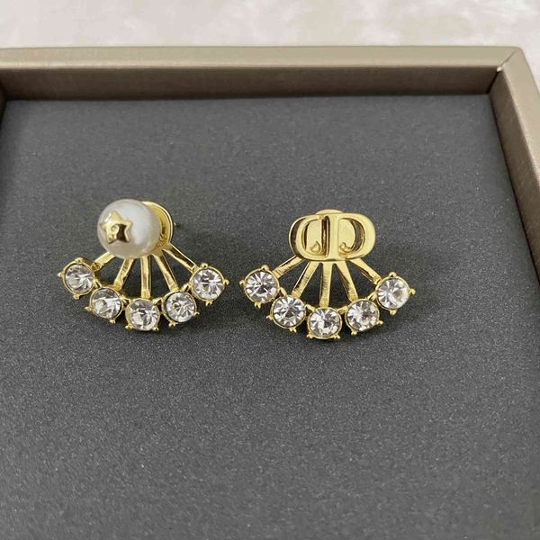 

earrings beautiful pearl new exclusive jewelry sale, Golden;silver