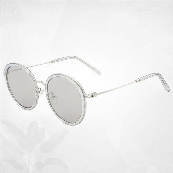 

sunglasses the 2021 truss frame female personality metal fashion star model, White;black