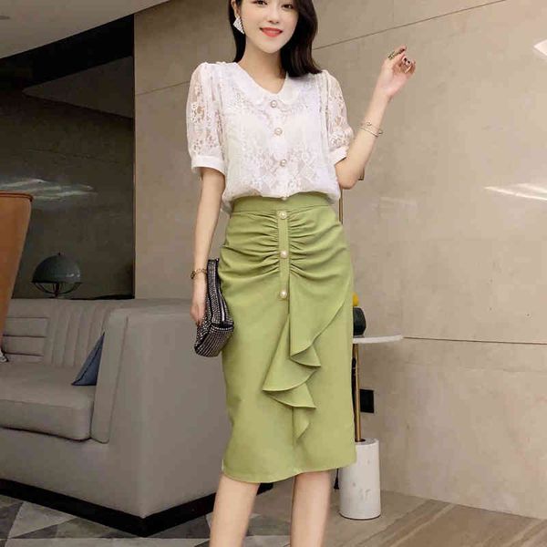

lady of the female short sleeve white floral neck lace and waist plied skirt elegant, Black