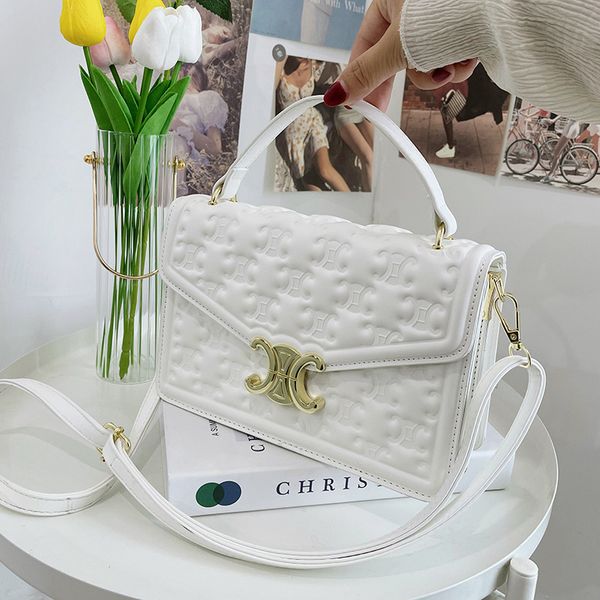 

fashion new style pressed lattice small square bag, our factory, order