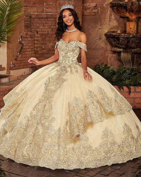 Шампанское кружевное аппликационное платье с мячом Quinceanera Sequined от плечевого платья для выпускного выпускного платья в полусух