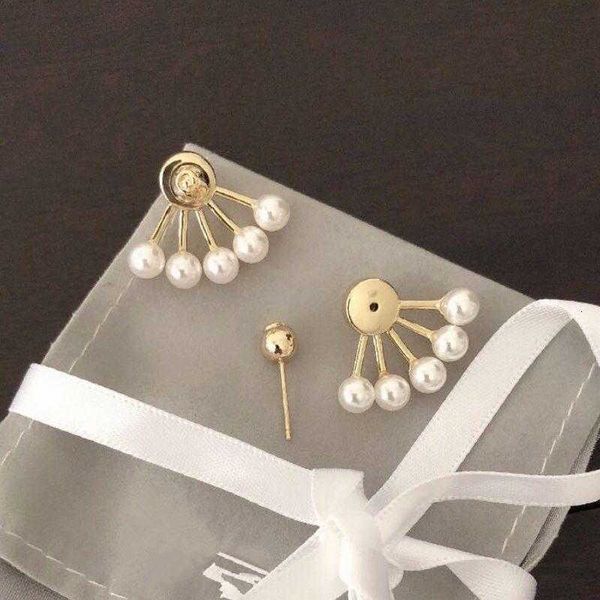 

new designer 2021 stud retro fashion ladies earrings svvz, Golden