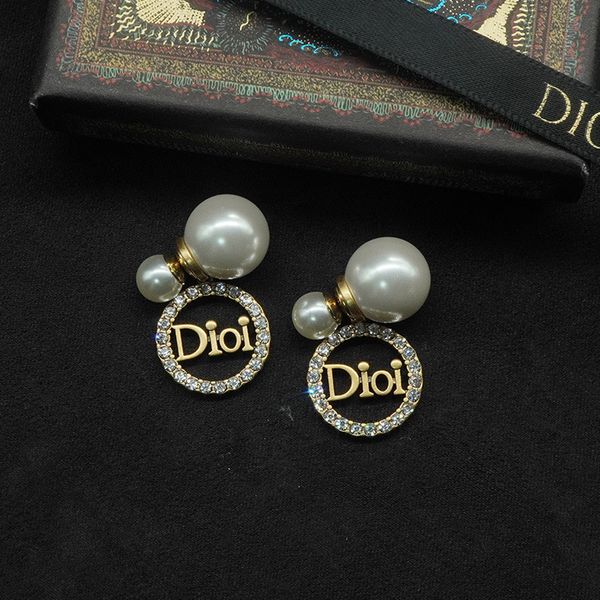 

family size pearl ring full diamond pendant letter women's fashion earrings, Golden;silver
