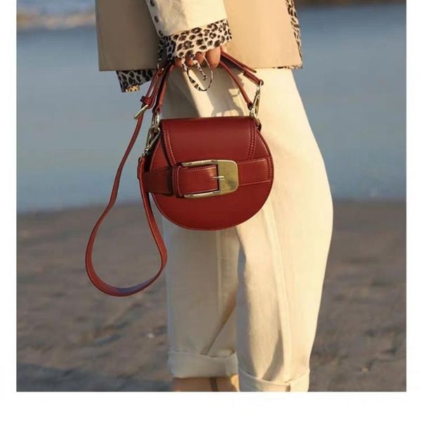 

evening bags women's handbags cute small round belt buckle decoration leather shoulder/crossbody bag wholesale 2021 fashion female