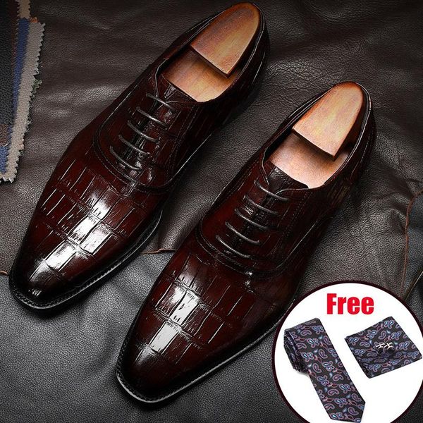 

dress shoes men genuine cow leather brogue wedding business mens casual flats 2021 black vintage oxford for men's